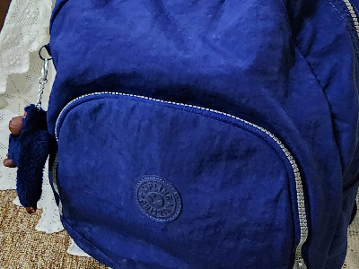 شنتة-زرقاء-مميزة