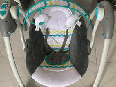 مرجيحة أطفال