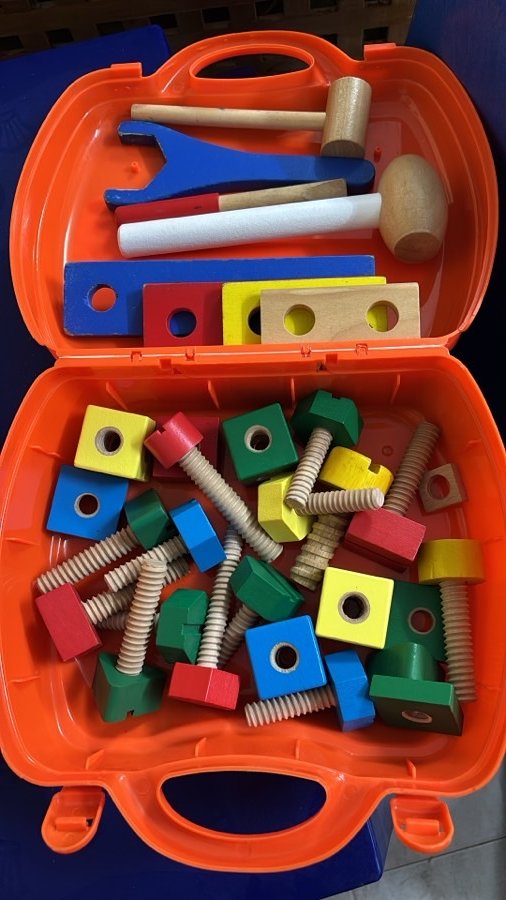 العاب خشبيه