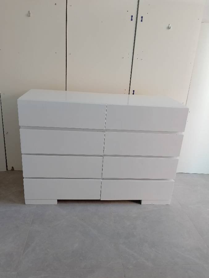 بيرو-8-جوارير-بحالة-ممتازة