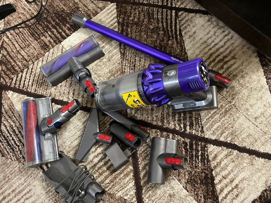 مكنسة-dyson-cyclone-v10-animal