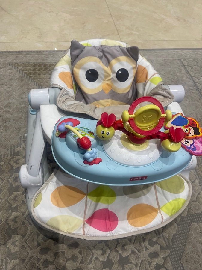 كرسي + وكر للمشي