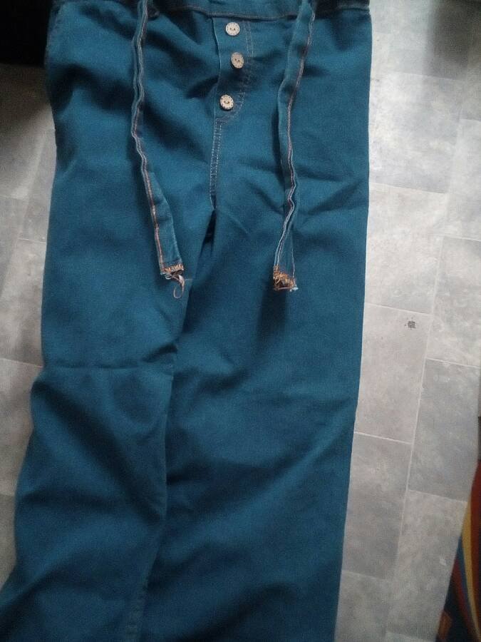 بنطلون-جينز-للصبايا