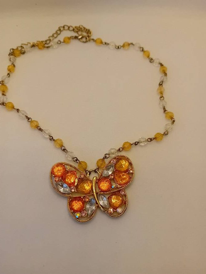 سنسال-الفراشه-البرتقالي