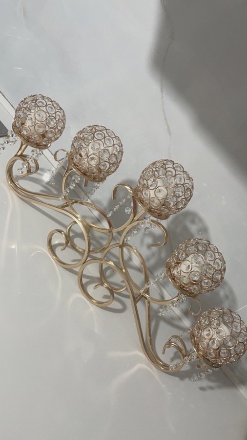 شمعدان كريستال مع شمع جديد