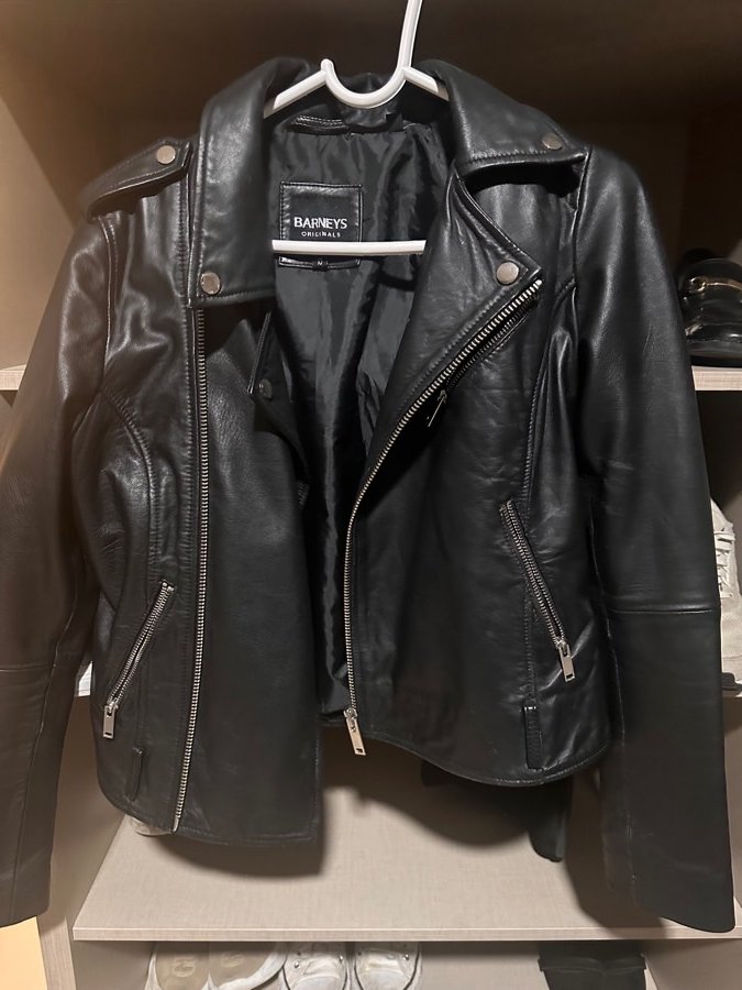 barney’s-original-leather-jacket-size-38