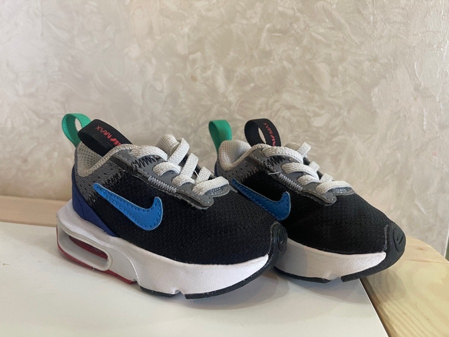 بوط-رياضي-للاطفال