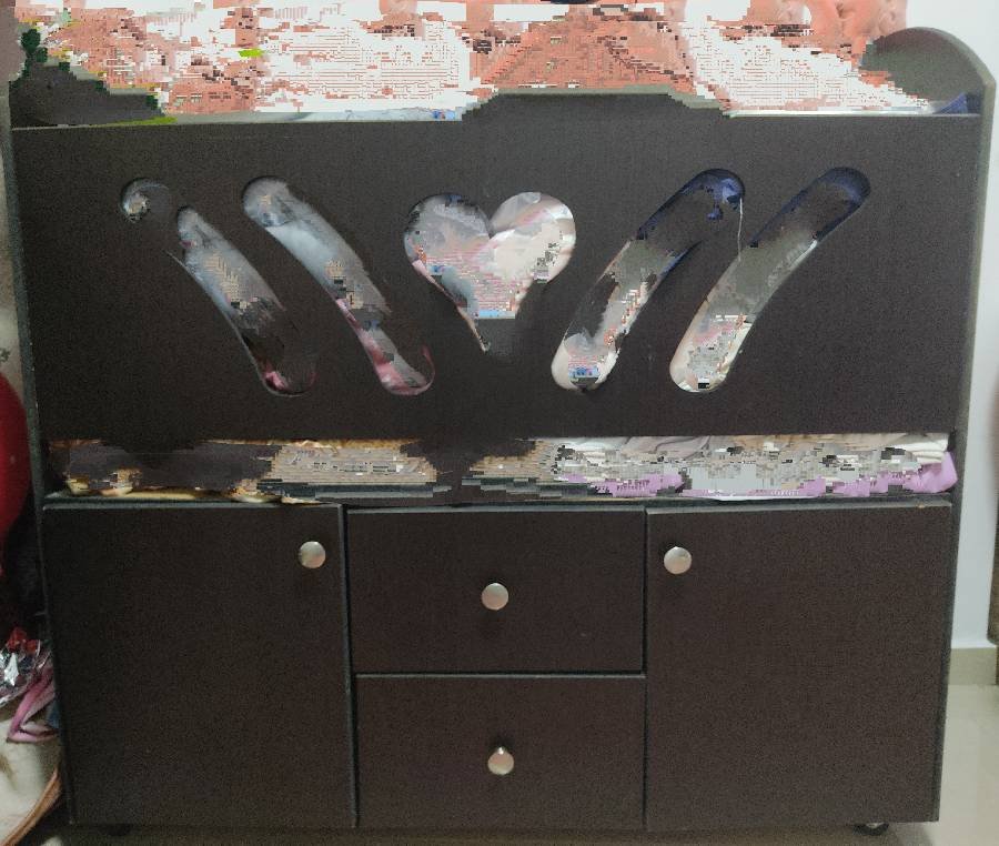 سرير-بيبي-مع-دفات