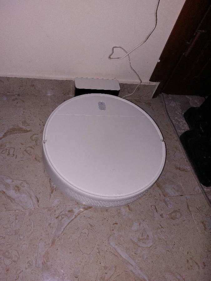 مكنسه ريبوت ذكي mi