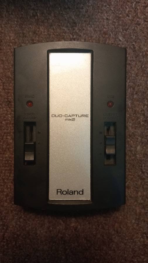 roland-كرت-صوت