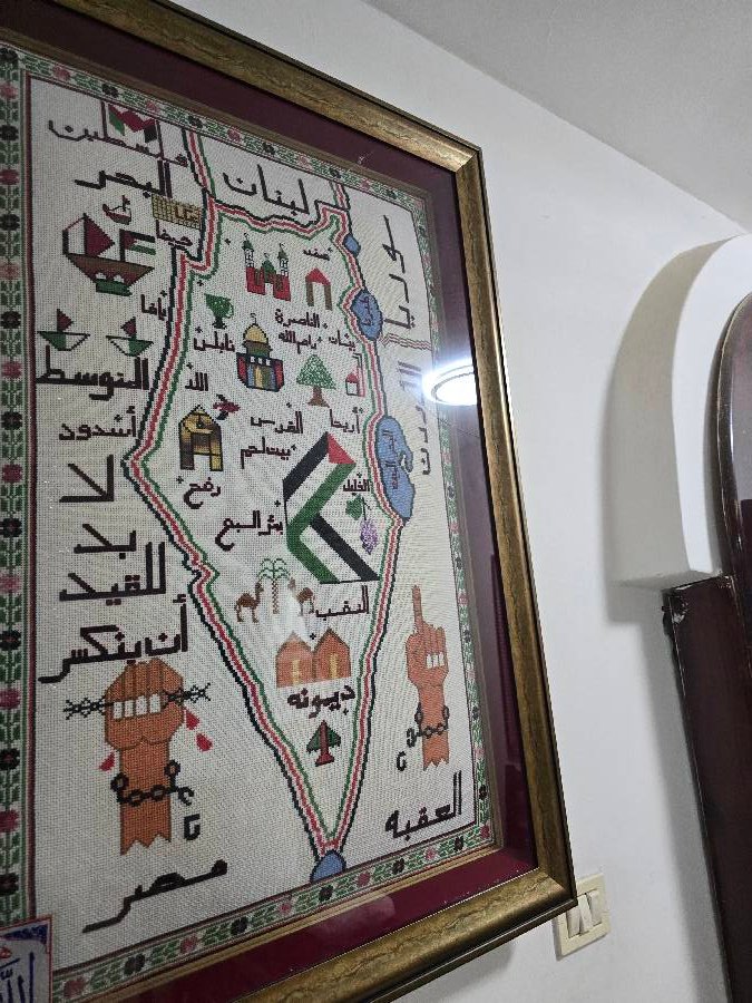 لوحة-تطريز-خارطة-فلسطين-بالمدن-الفلسطينية