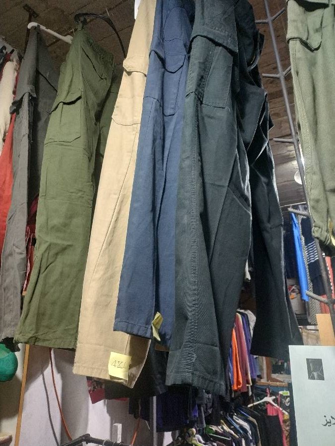 بلاطين-عمال-رجل-بدون-زم