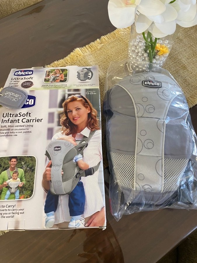 Chicco Ultrasoft Infant Carrier جديد غير مستعمل