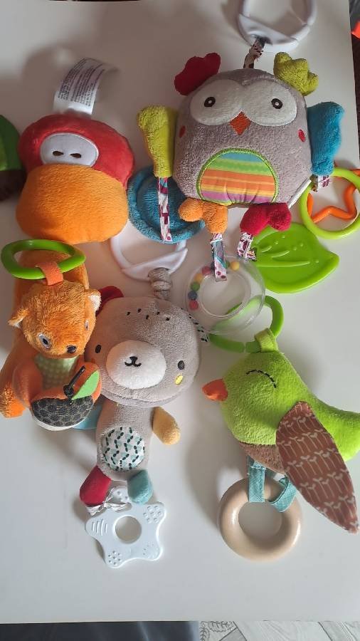 دمى أطفال تفاعلية