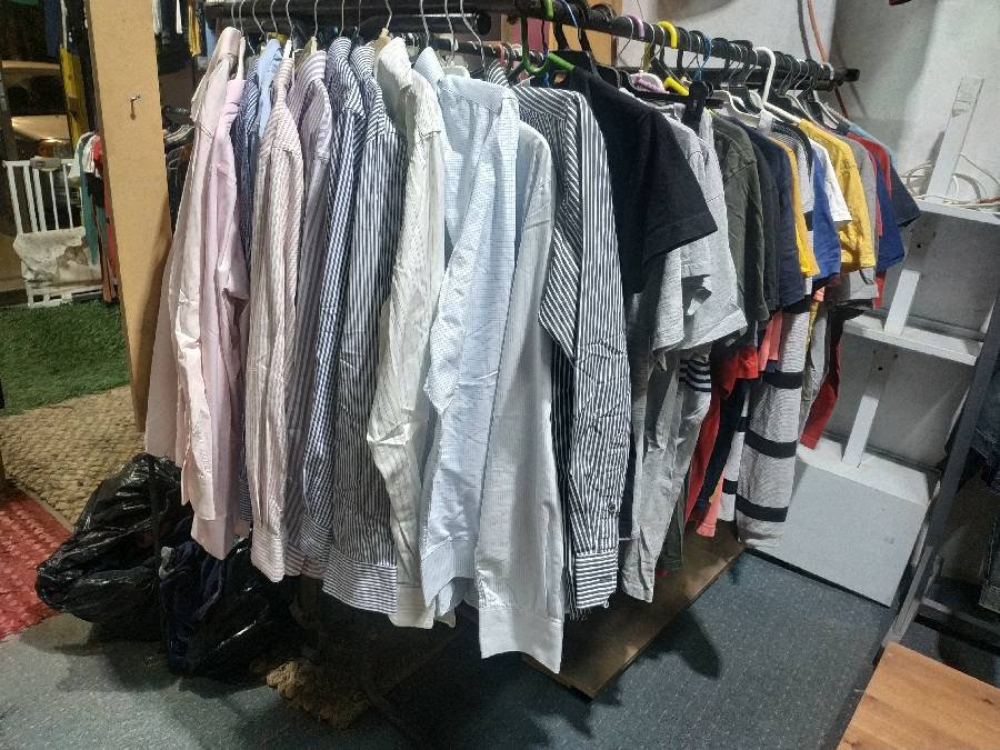 بلايز-نص-وكم-وقمصان